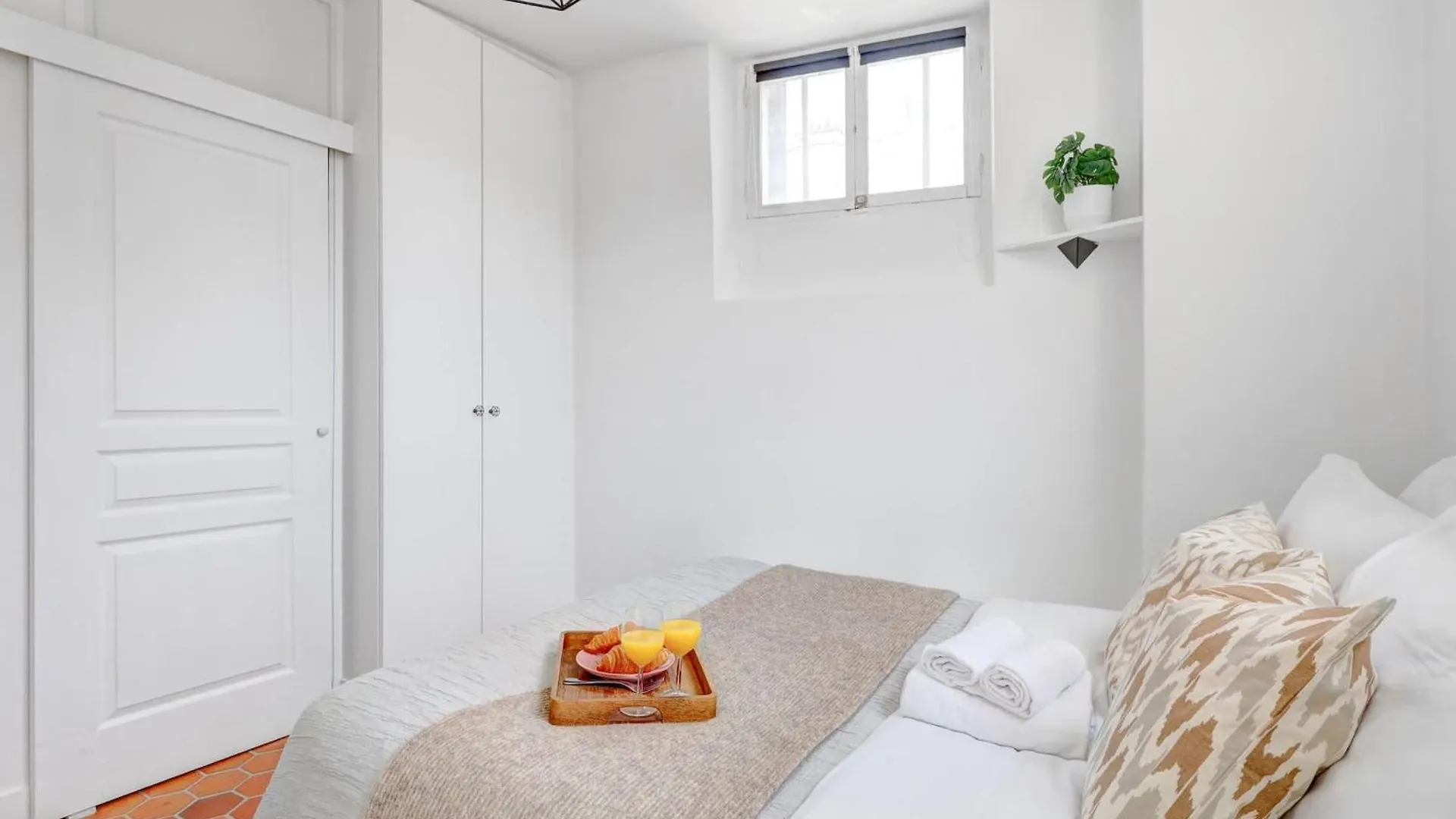Apartment Bright 1Br Near Bastille & Marais & Place Des Vosges Paris France